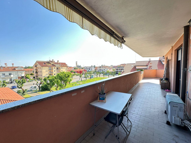 Appartamento in vendita a Bareggio