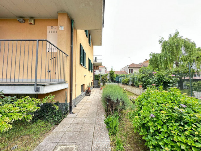 Appartamento in vendita a Bareggio