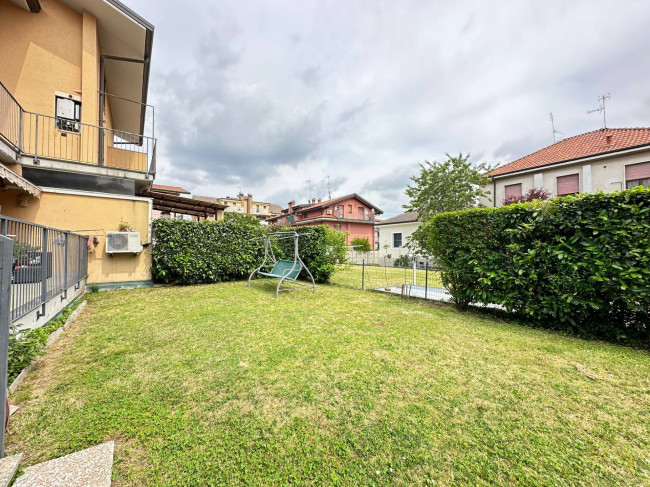 Appartamento in vendita a Bareggio