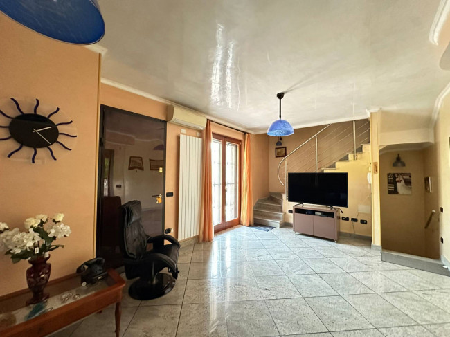 Appartamento in vendita a Opera