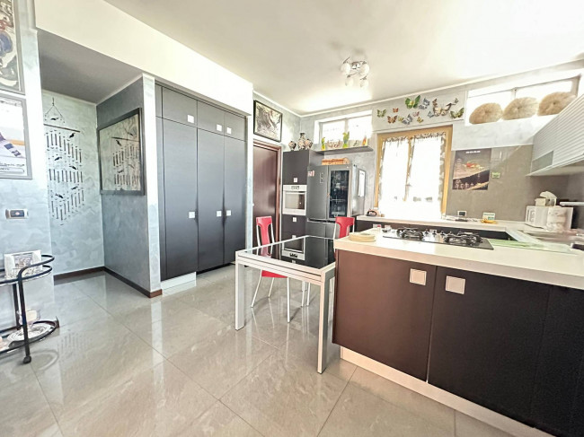 Villa in vendita a Locate di Triulzi