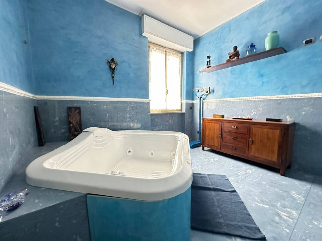 Villa in vendita a Locate di Triulzi