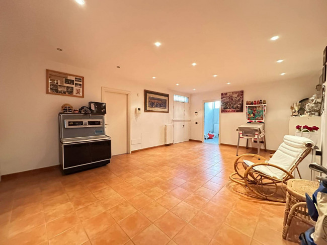 Villa in vendita a Locate di Triulzi