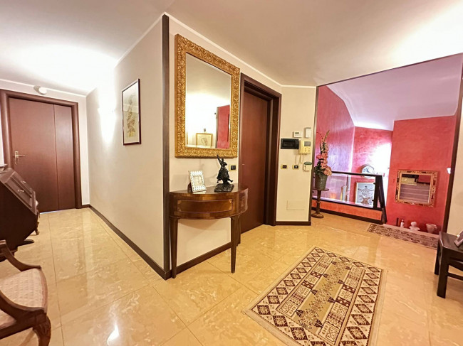 Villa in vendita a Locate di Triulzi