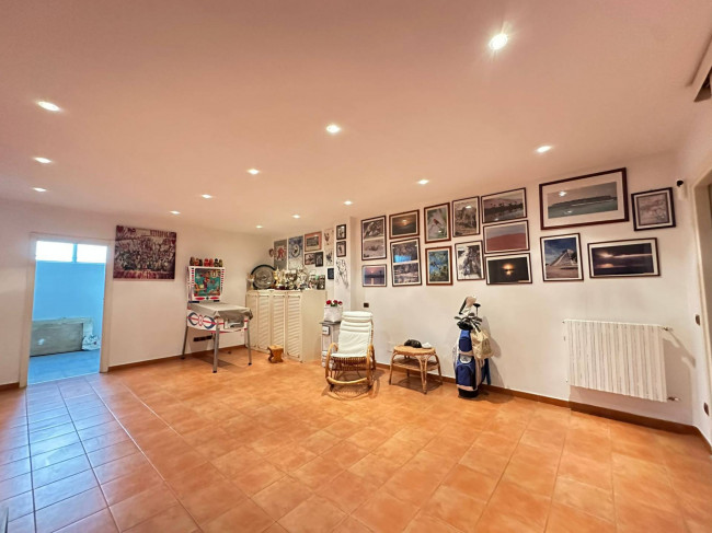 Villa in vendita a Locate di Triulzi