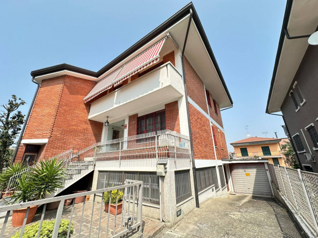 Villa in vendita a Locate di Triulzi