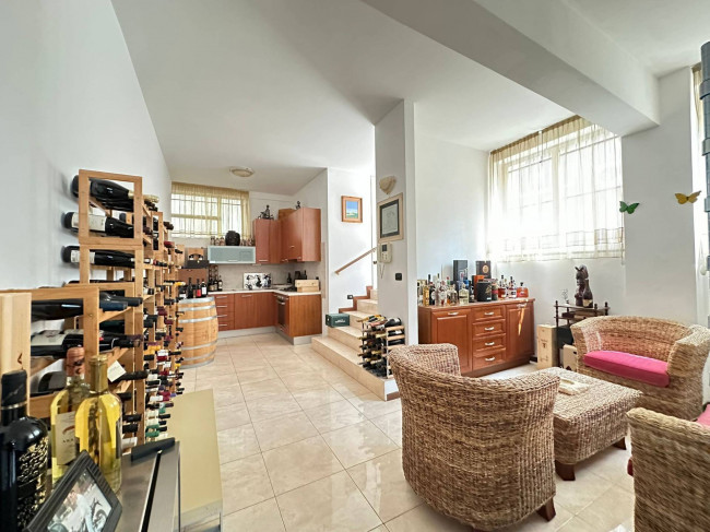 Villa in vendita a Locate di Triulzi