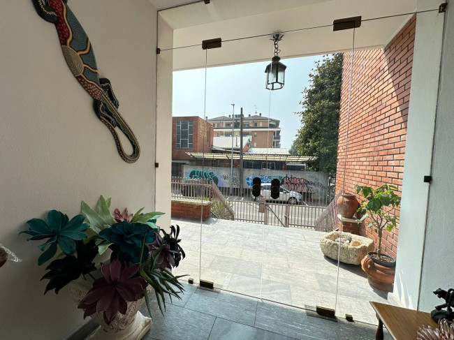 Villa in vendita a Locate di Triulzi