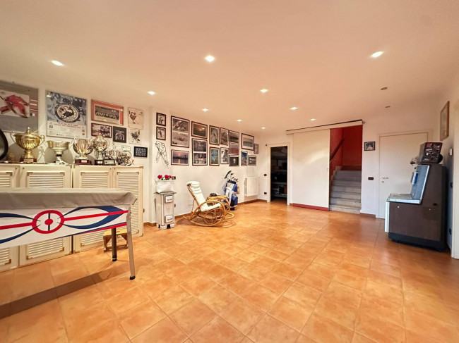 Villa in vendita a Locate di Triulzi