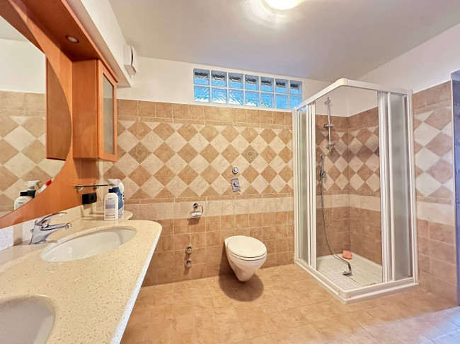 Villa in vendita a Calvignasco