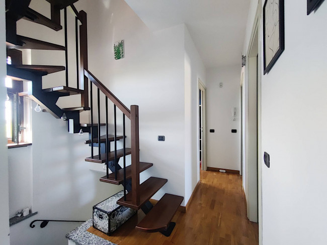 Villette a schiera in vendita a Rognano