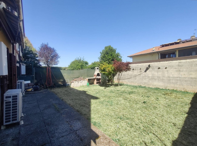 Villette a schiera in vendita a Rognano