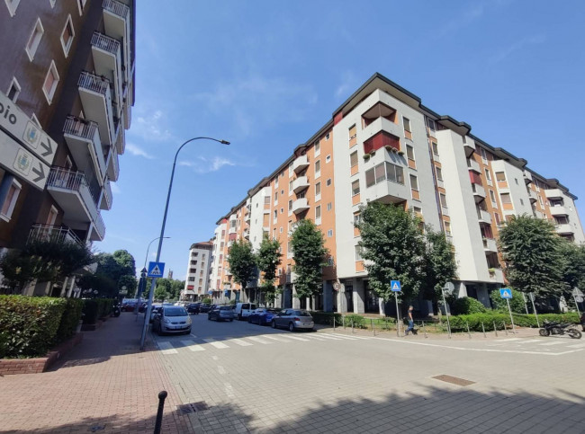 Appartamento in affitto a Opera