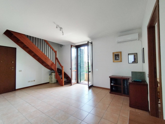 Appartamento in vendita a Bornasco
