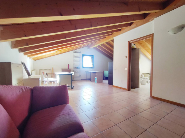 Appartamento in vendita a Bornasco