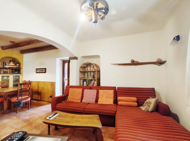 Casa singola in vendita a Bornasco