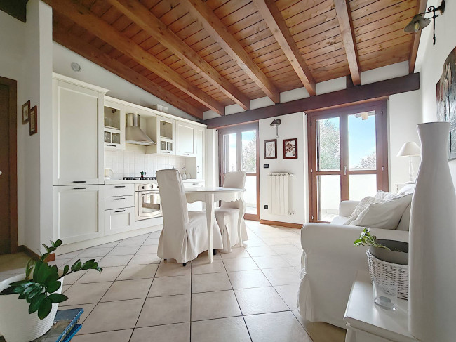 Appartamento in vendita a Rozzano