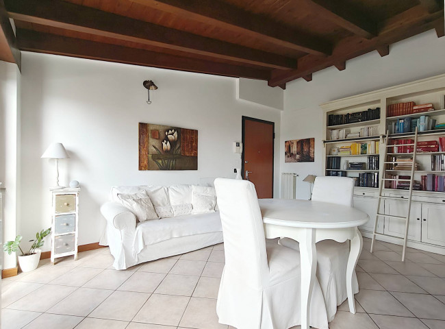 Appartamento in vendita a Rozzano