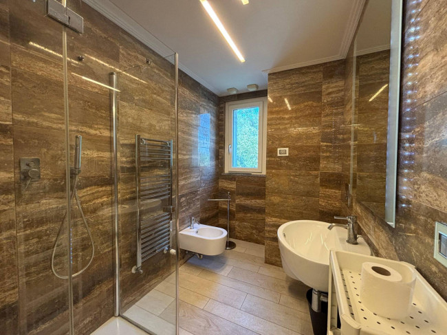 Appartamento in affitto a Rozzano