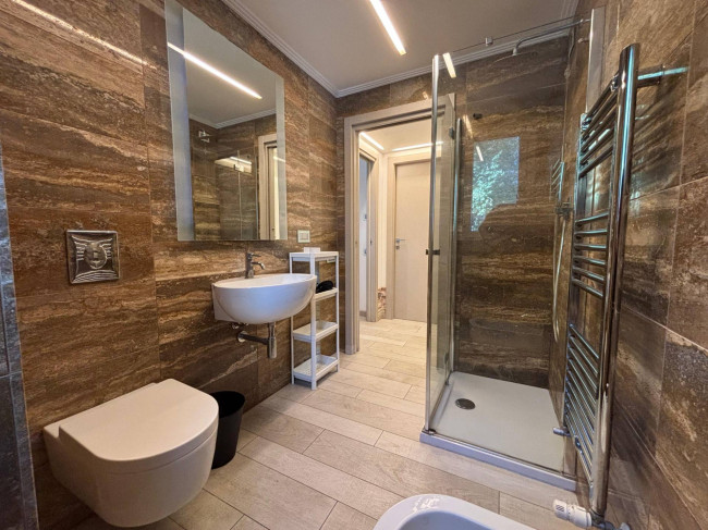 Appartamento in affitto a Rozzano