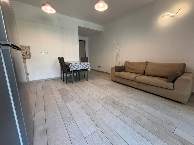 Appartamento in affitto a Rozzano