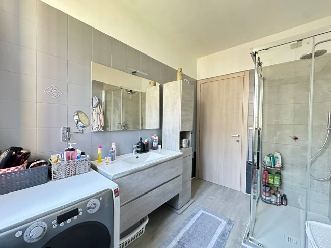 Appartamento in vendita a Lardirago