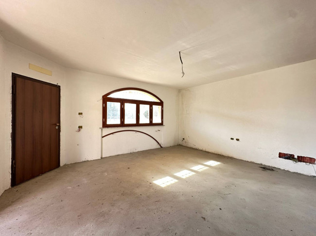 Villa in vendita a Roncaro