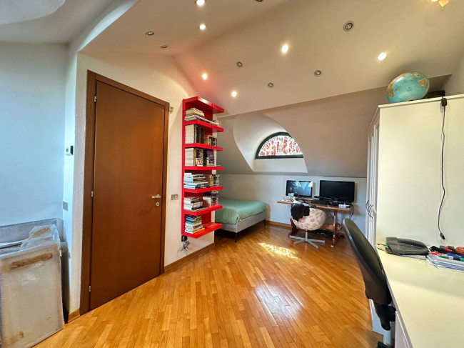 Villette a schiera in vendita a Opera