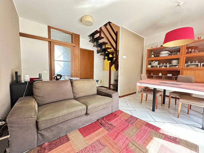 Villette a schiera in vendita a Opera