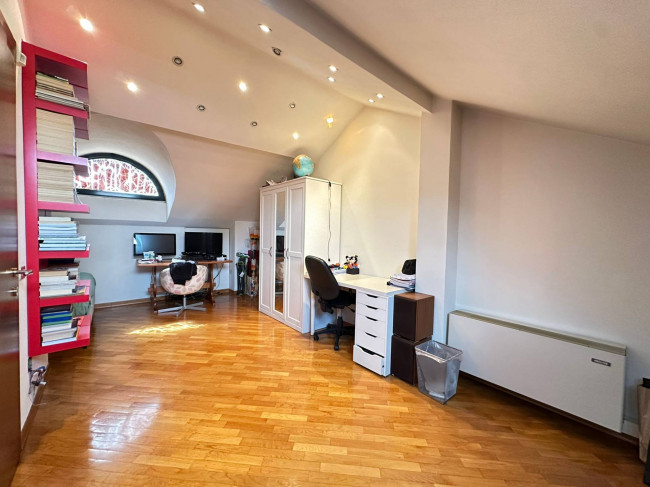 Villette a schiera in vendita a Opera