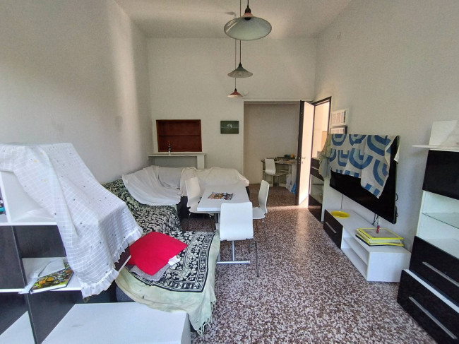 Capannone in vendita a Broni