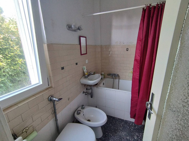 Capannone in vendita a Broni