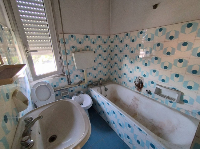 Capannone in vendita a Broni