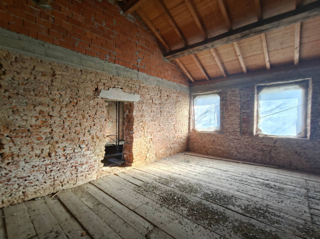 Rustico in vendita a Bornasco