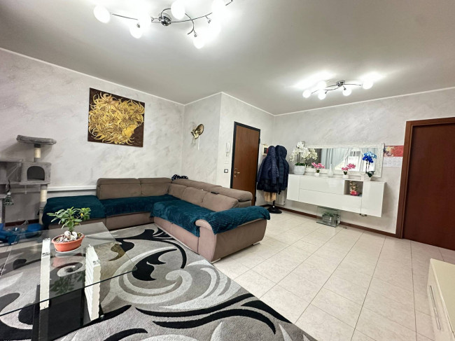 Appartamento in vendita a Landriano