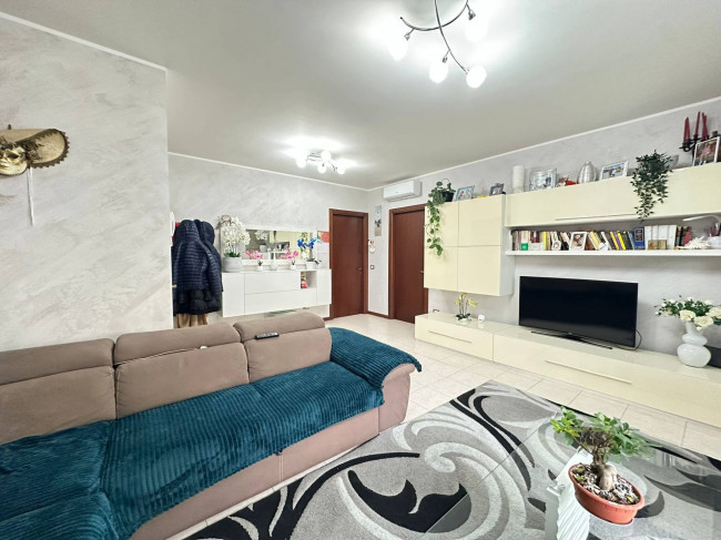 Appartamento in vendita a Landriano