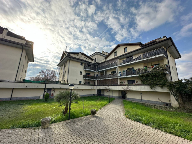 Appartamento in vendita a Landriano