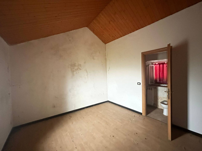 Appartamento in vendita a Vellezzo Bellini