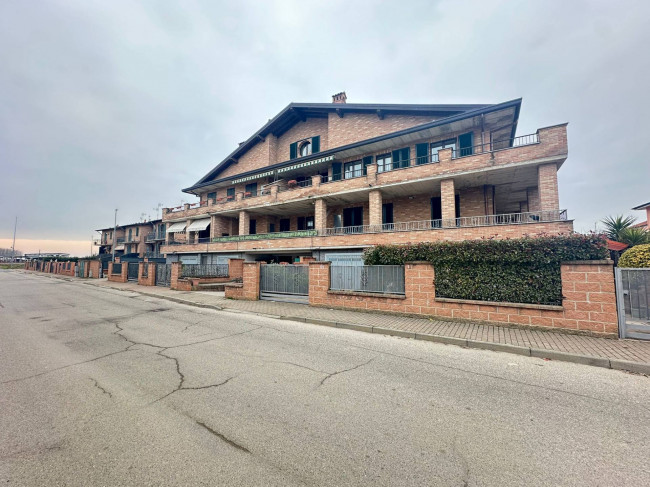 Appartamento in vendita a Bornasco