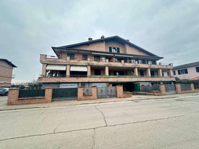 Appartamento in vendita a Bornasco