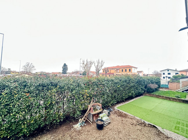 Appartamento in vendita a Bornasco