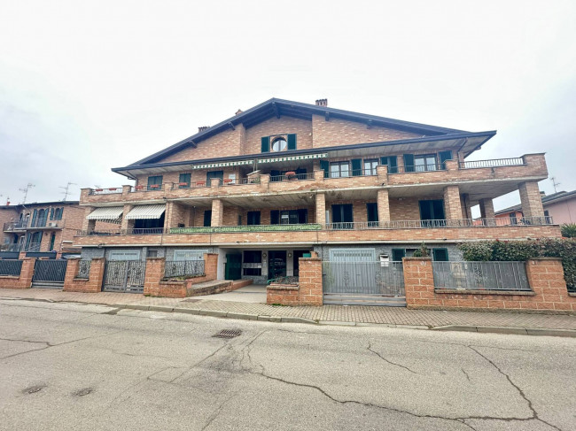 Appartamento in vendita a Bornasco