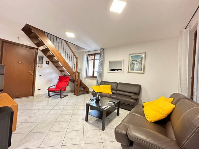 Appartamento in vendita a Bornasco