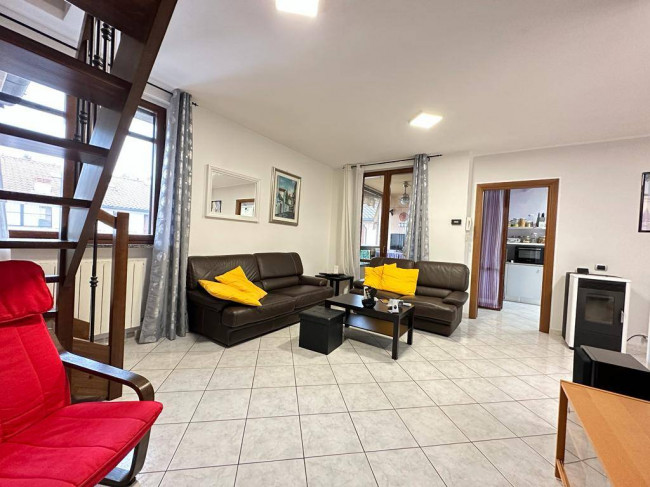 Appartamento in vendita a Bornasco