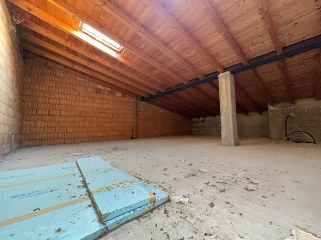 Appartamento in vendita a Roncaro