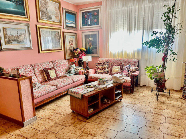 Appartamento in vendita a Opera