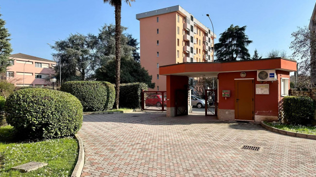 Appartamento in affitto a Opera