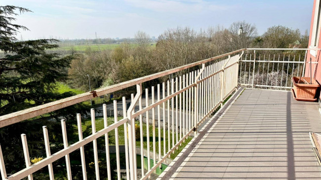 Appartamento in affitto a Opera