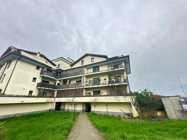 Appartamento in vendita a Landriano