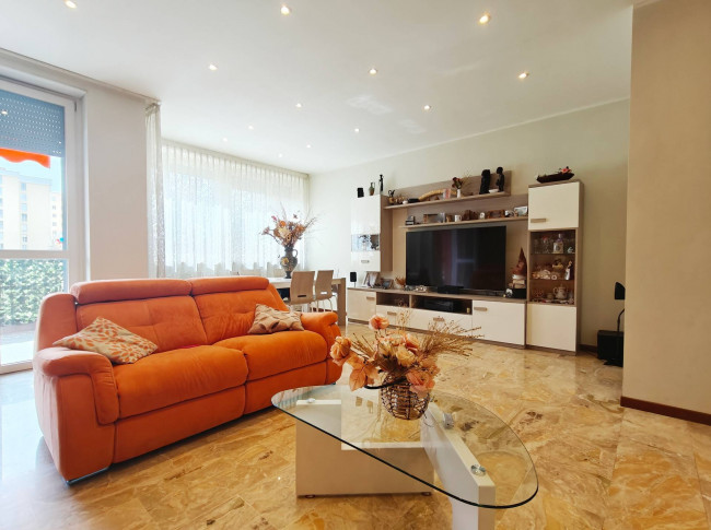 Appartamento in vendita a Opera